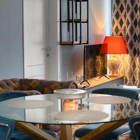 아파트 Cityscape 티라나